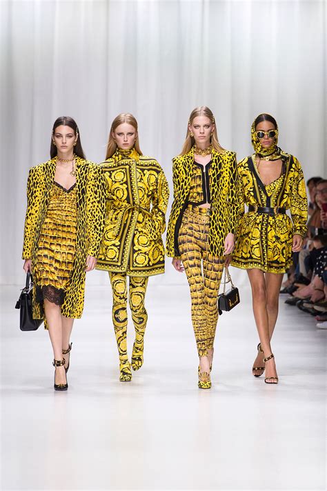 versace sales 2018